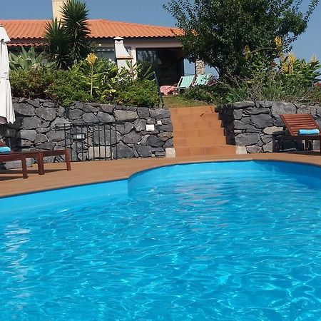 Banda Do Sol Self Catering Cottages Estreito Da Calheta Exterior photo