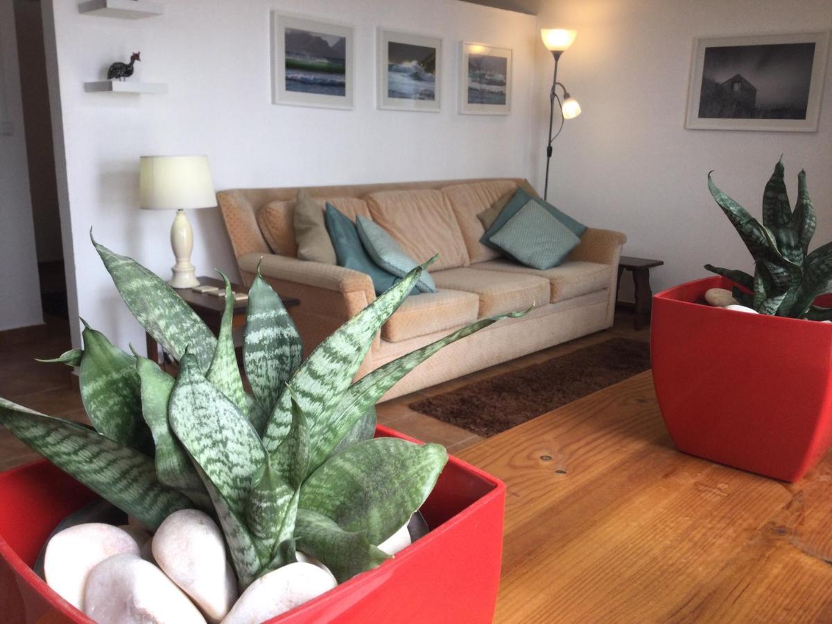 Banda Do Sol Self Catering Cottages Estreito Da Calheta Exterior photo