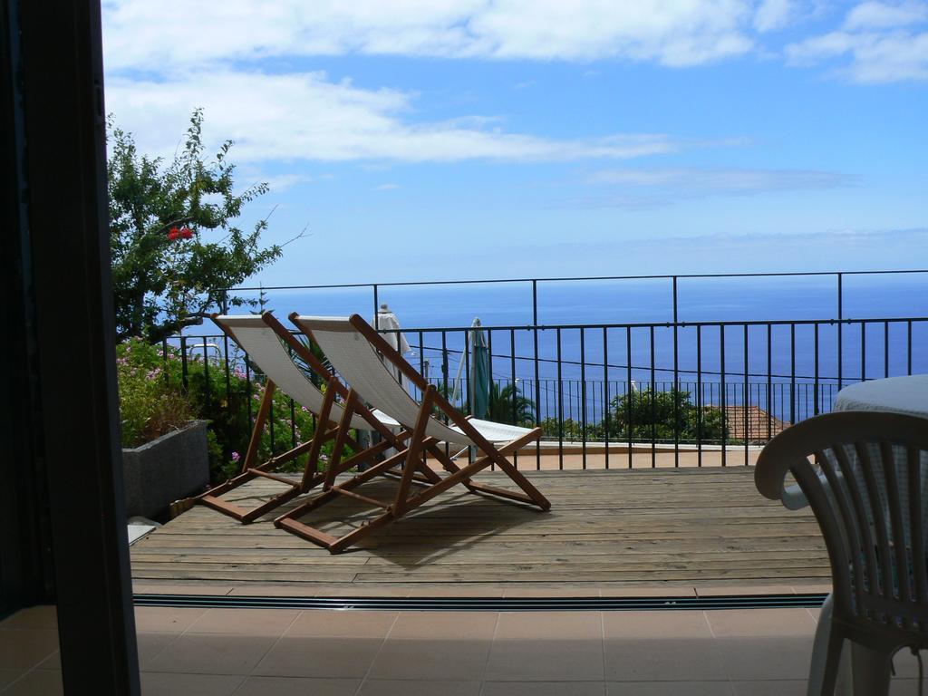 Banda Do Sol Self Catering Cottages Estreito Da Calheta Exterior photo