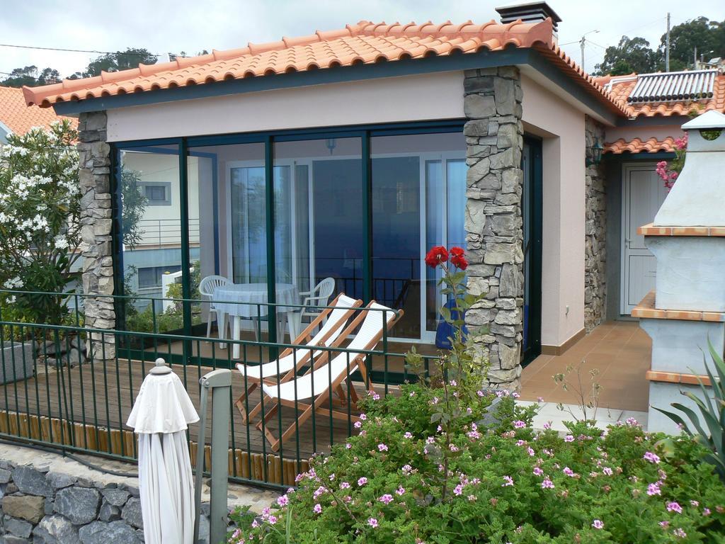 Banda Do Sol Self Catering Cottages Estreito Da Calheta Exterior photo