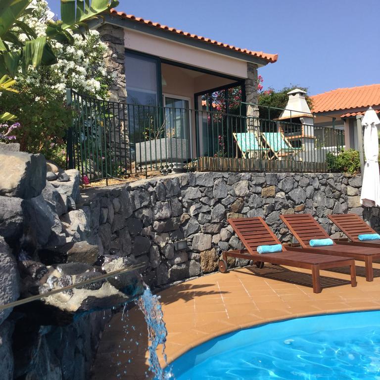 Banda Do Sol Self Catering Cottages Estreito Da Calheta Exterior photo