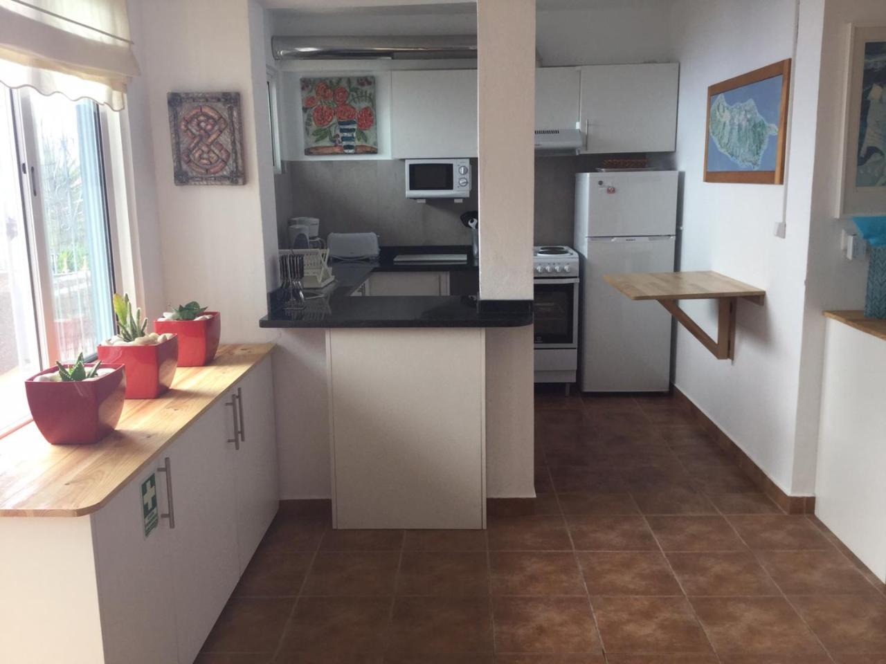 Banda Do Sol Self Catering Cottages Estreito Da Calheta Exterior photo